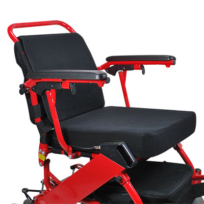 Assise pour fauteuil roulant électrique pliable, compact et léger